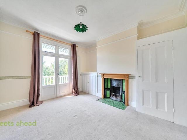 House for rent in London Borough of Croydon, Sanderstead
