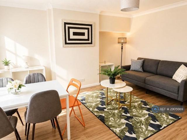 House for rent in Chesterton, Arbury