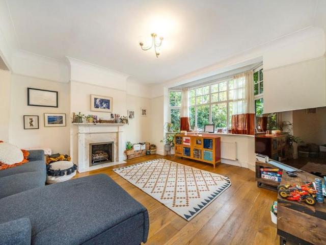 House for rent in Strawberry Hill, Greater London