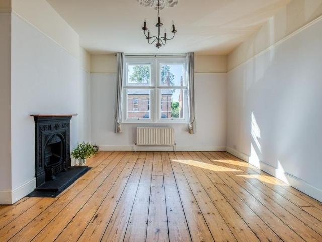 House for rent in Milverton, Green Close