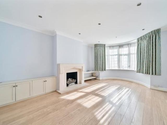 House for rent in London Borough of Barnet, Greater London