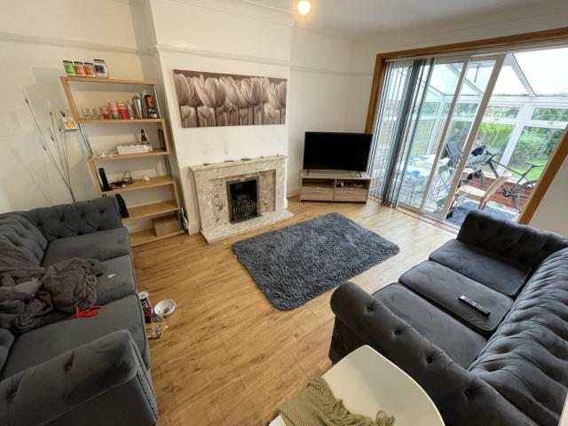 House for rent in Beckett Park, Leeds