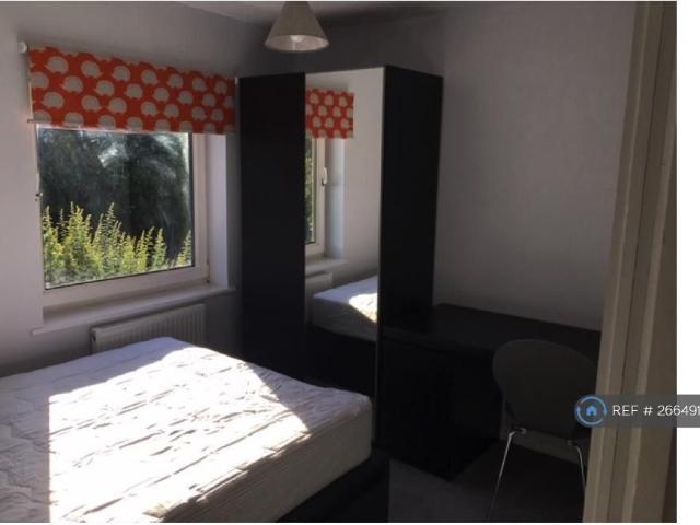 House for rent in St. Dunstan's, The Bridge