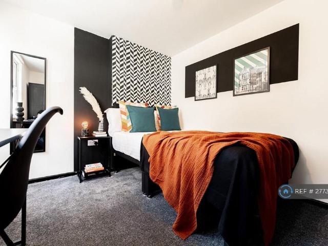 House for rent in Beckett Park, Headingley