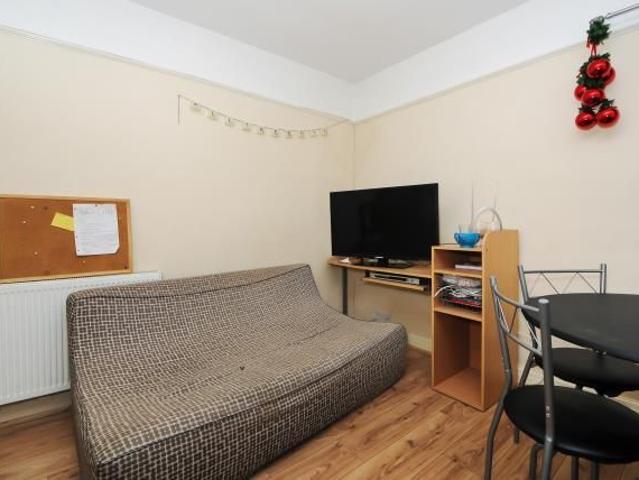 House for rent in The Slade, Oxfordshire