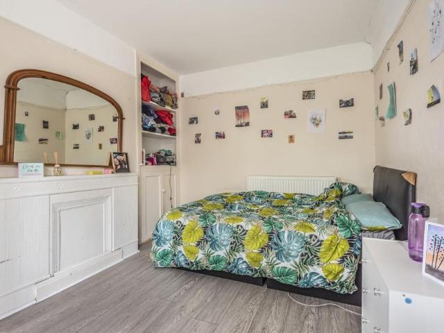 House for rent in Robin Hood, The Slade