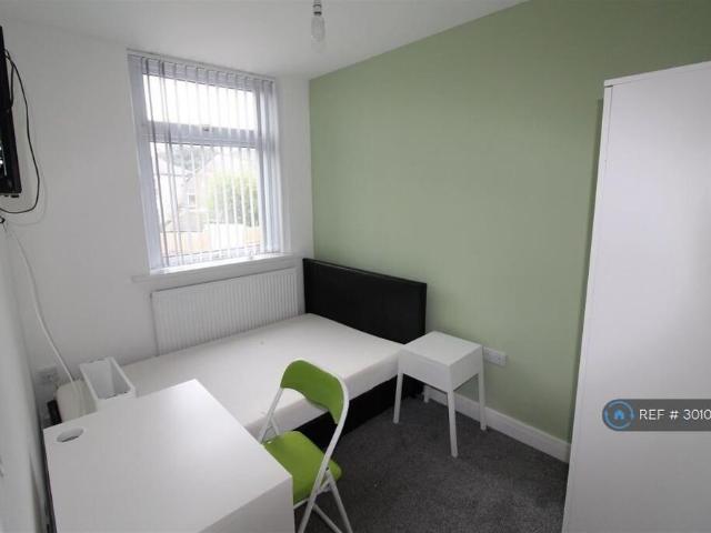 House for rent in Civic Centre, Falcon Lodge