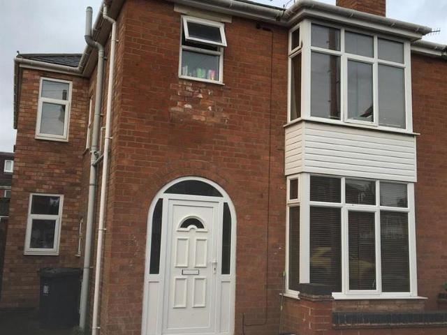 House for rent in Lillington, Green Close