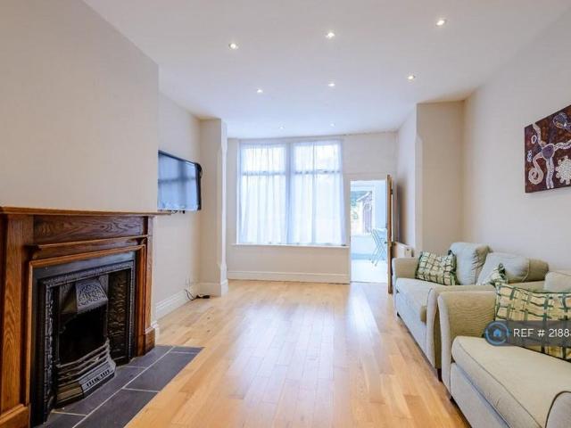 House for rent in Hoole, Two Mills