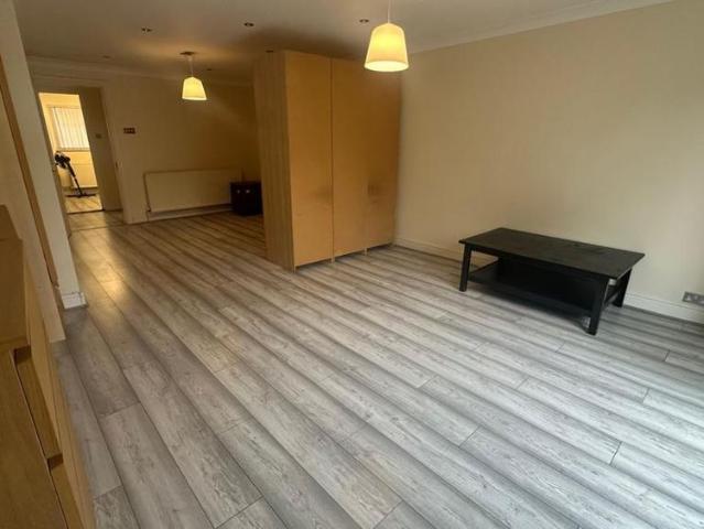 House for rent in Slough, Isle Of Man