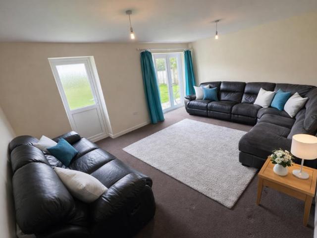 House for rent in Town Furze, Oxford