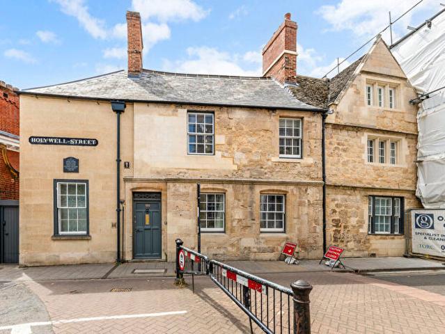 Apartment for rent in Holywell, The Slade