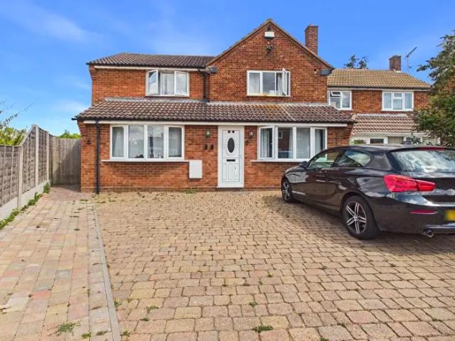 Apartment for rent in Quarrendon, Aylesbury