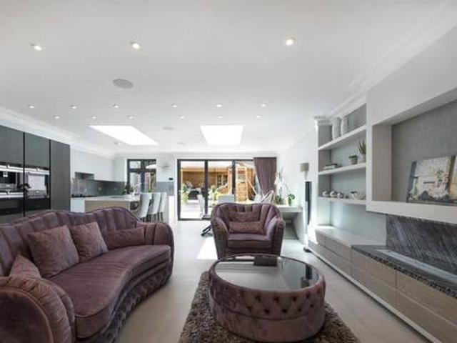 House for sale in Hertfordshire
