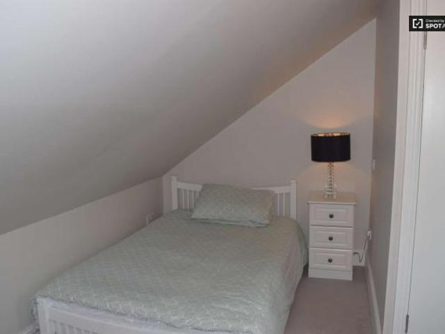 Property to rent in Bluebell, North Tipperary