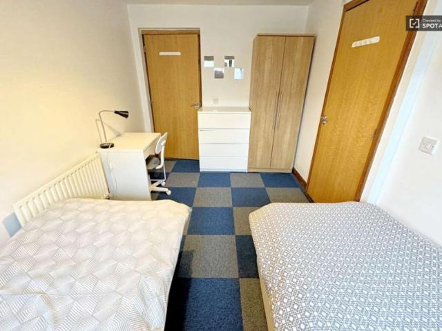 Property to rent in Bluebell, North Tipperary