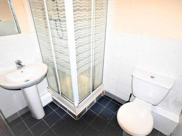 Property to rent in Bluebell, North Tipperary