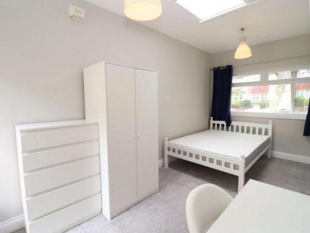 Room for rent in Herne Hill, Greater London