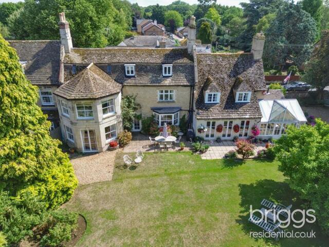 Room for sale in Werrington Village, Peterborough