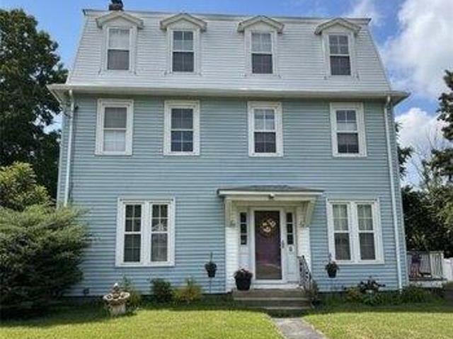 House for sale in Smithfield, Rhode Island