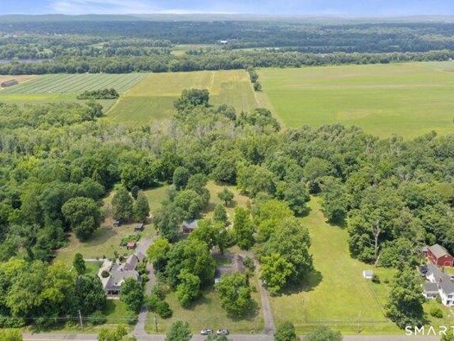 House for sale in South Windsor, Connecticut