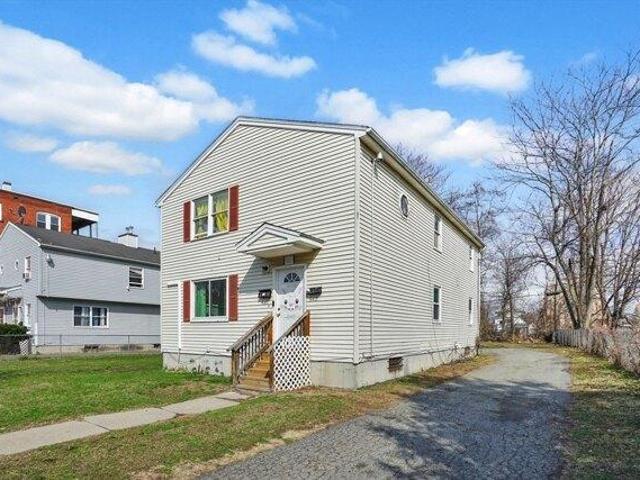 House for sale in Hampden, Massachusetts