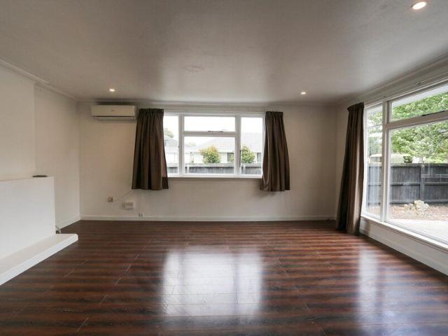 Room for rent in Chaslands, Canterbury