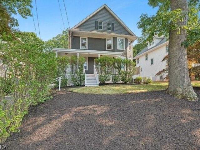 House for sale in Summit, New Jersey