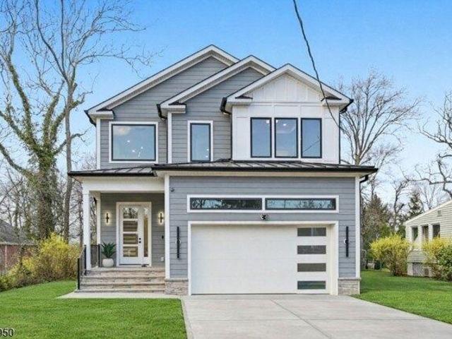 House for sale in Summit, New Jersey