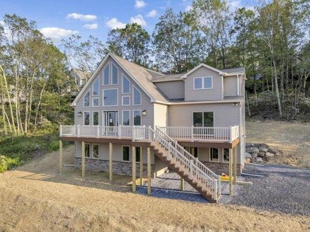 House for sale in Tannersville, Pennsylvania