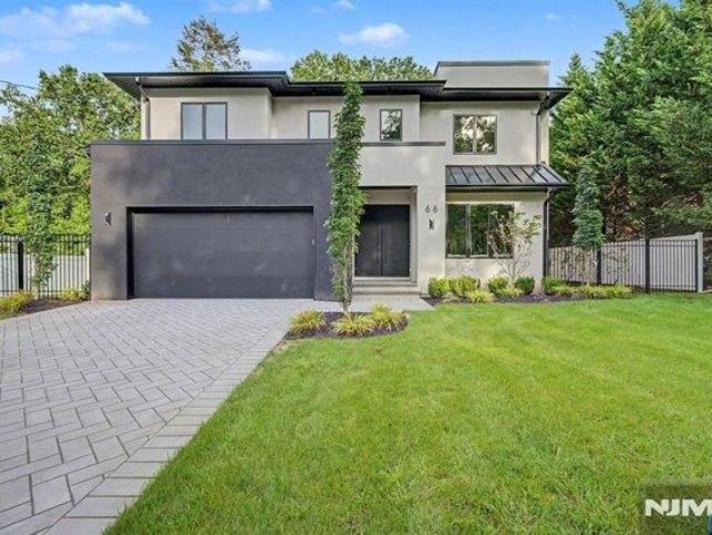 House for sale in Cresskill, Bergen County