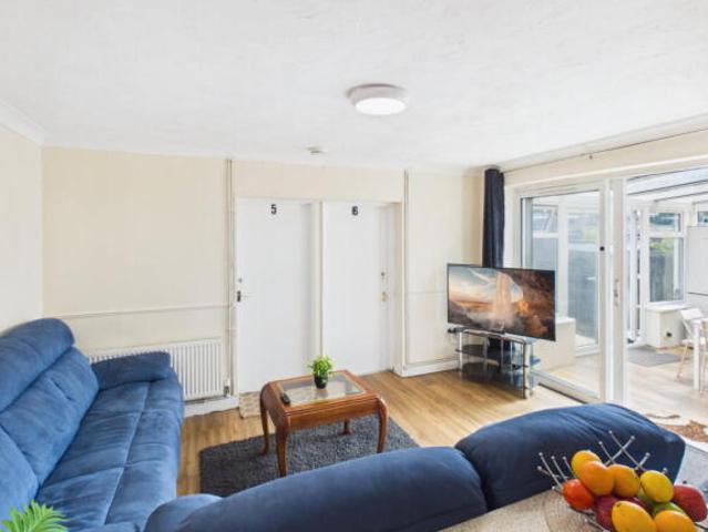 Bungalow for sale in The Bridge, Kent