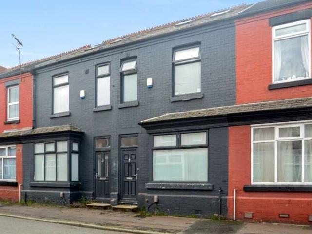 Cottage for sale in Georgia, Greater Manchester