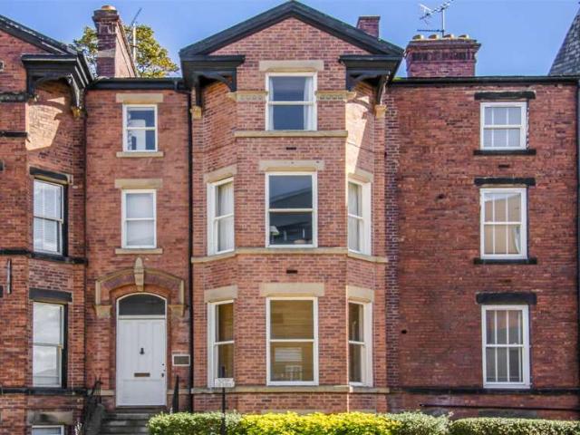 Cottage for sale in Eastmoor, West Yorkshire