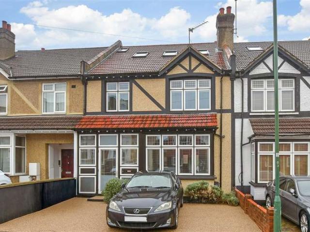 Cottage for sale in Wallington, Greater London