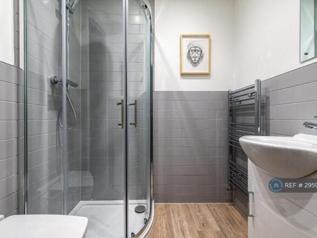 Cottage for rent in Oad Street, Kent