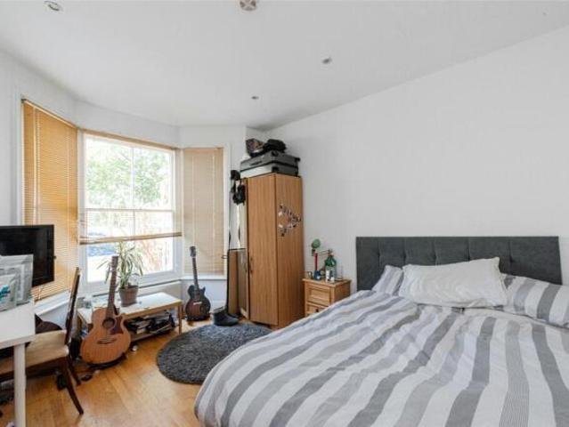 Cottage for rent in Cat Hill