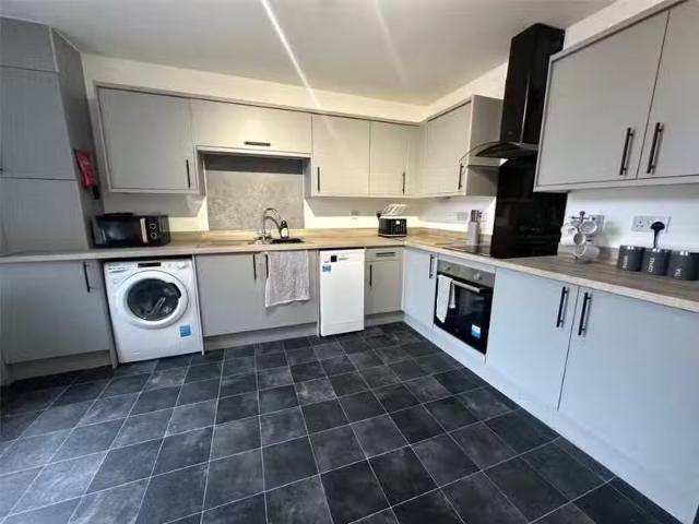 House for rent in Claughton, Birkenhead