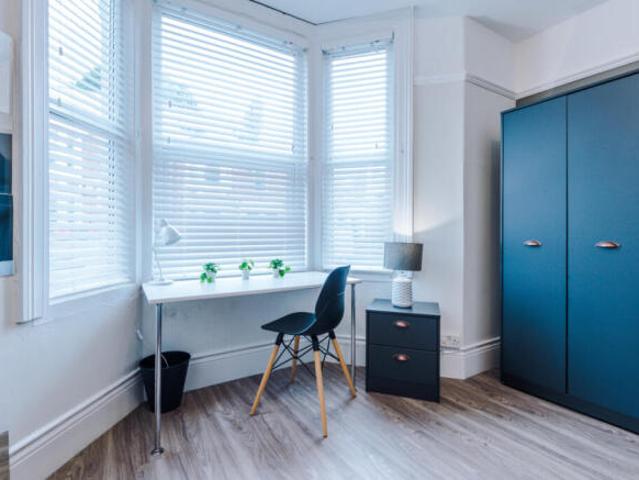 Cottage for rent in Newcastle, Leslie