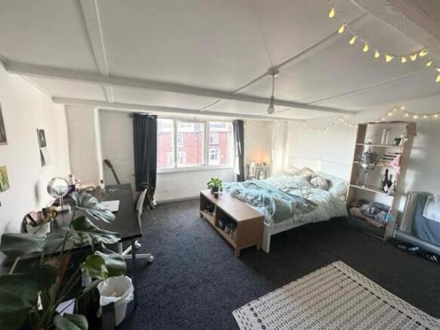 Cottage for rent in Manor, South Yorkshire