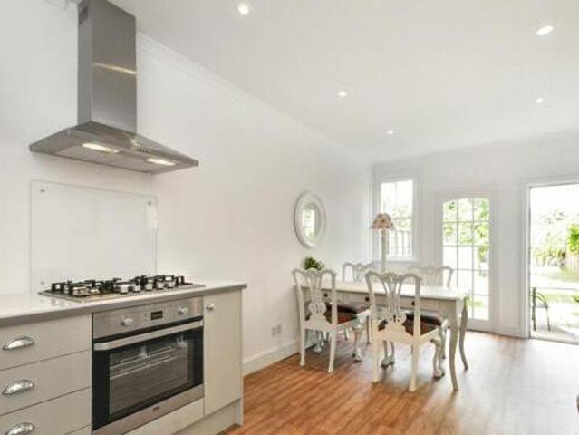 House for sale in The Slade, Oxfordshire