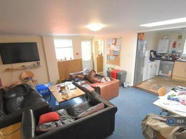 House for rent in Reading