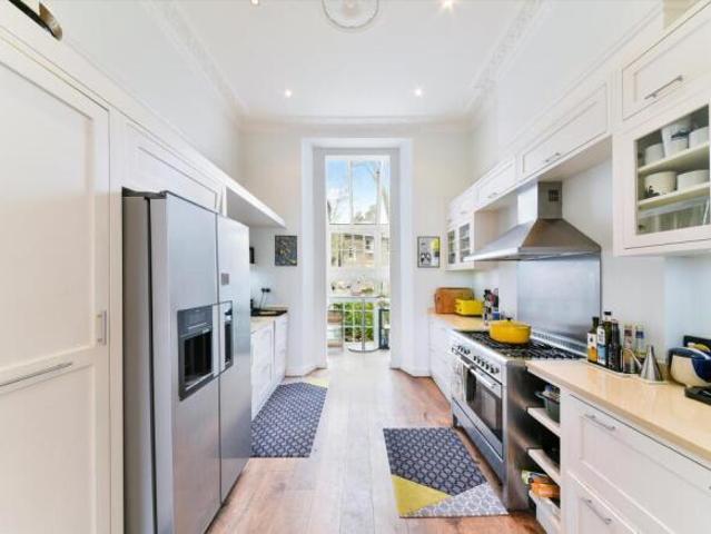 Cottage for rent in Cat Hill