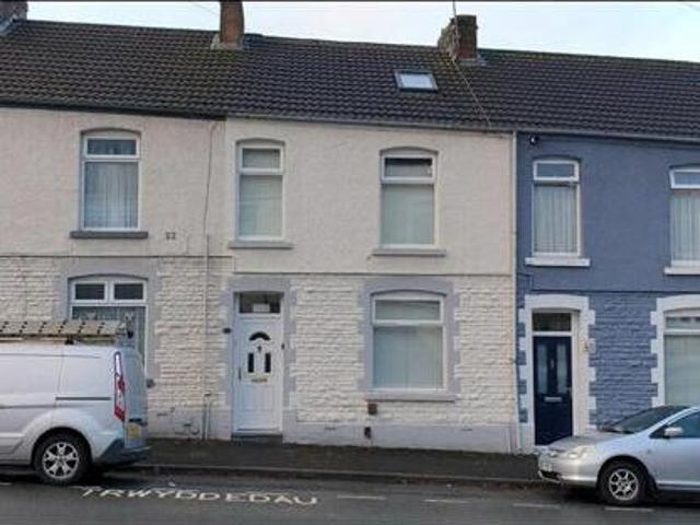 House for rent in Lyons, Greater London