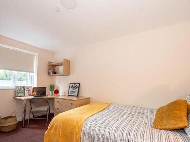 House for rent in Birkenhead, Wirral