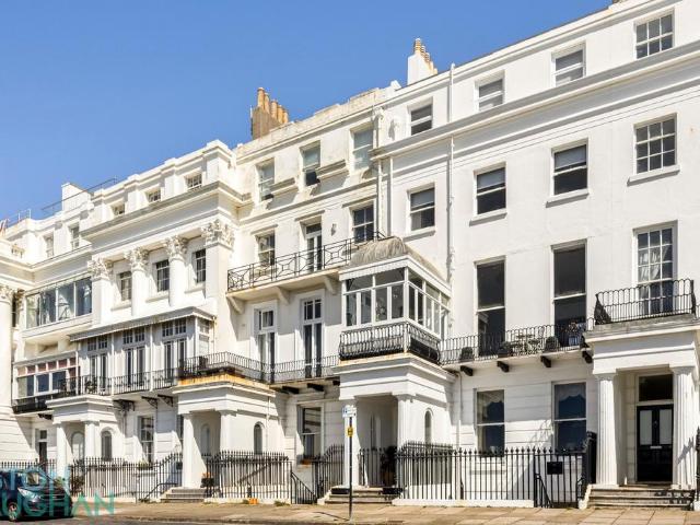 House for sale in Brighton Marina Village, Brighton & Hove