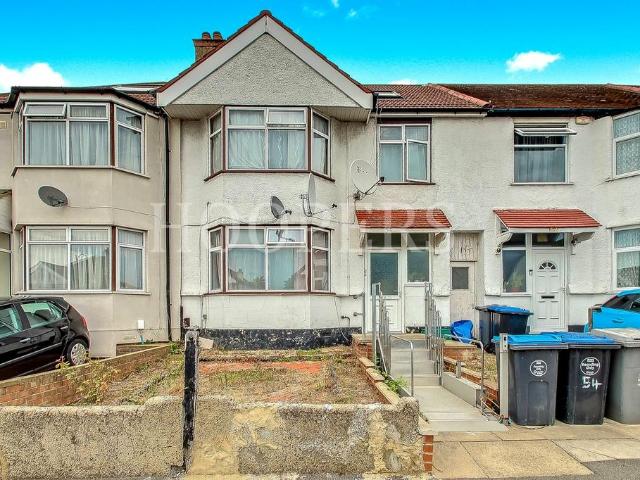 House for sale in Greater London