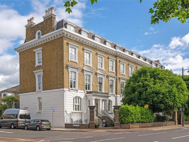 House for sale in Wandsworth, Greater London