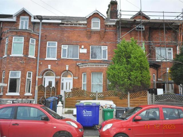 House for sale in Georgia, Greater Manchester