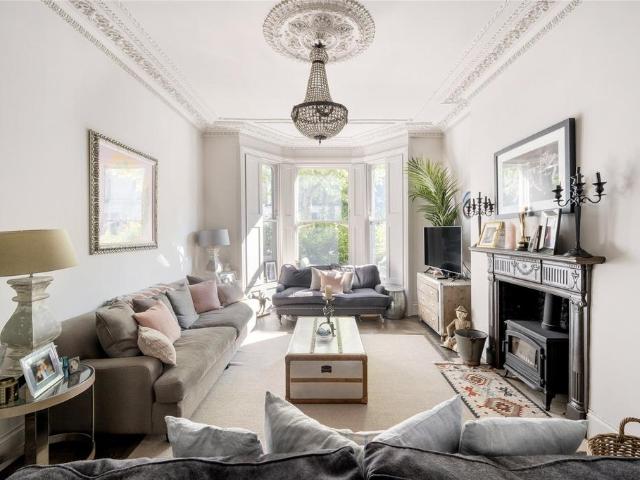 House for sale in Maida Hill, Greater London